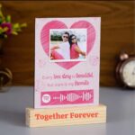 Customized Gifts Spotify Frame - Pink