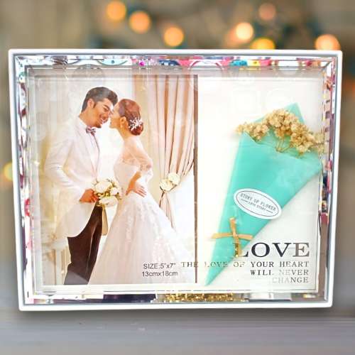 Amazon.com - Couple Picture Frames Romantic Gifts for Her Couple Gifts for  Boyfriend Girlfriend Fiance Wedding Anniversary Engagement Bridal Shower  Marriage, Photo Frame for Wall Desk Tabletop Decor Love You 2